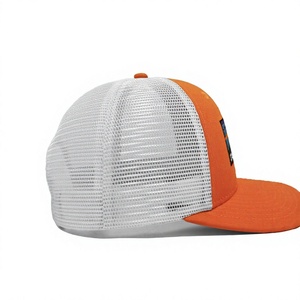 Gorra Trucker de 6 Paneles con Malla Trasera Estructurada y Bordado Modificado, Estilo Urbano y Deportivo para Adultos, Fabricada en Vietnam - Product Image 2