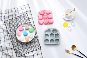 Moule à gâteau en silicone antiadhésif à 8 cavités, motif fruits, de qualité alimentaire, réutilisable, mignon, magnétique, pour chocolat, bonbons et glaçons DIY - Product Image 4