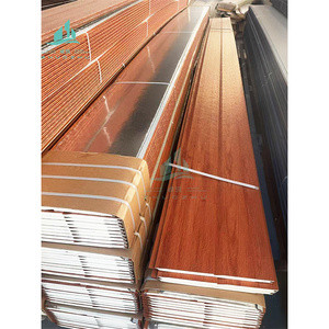 Pannello Sandwich Isolante in EPS con Rivestimento in PU Intagliato in Alluminio 16/20/25mm per Decorazione Esterna di Case Prefabbricate e Hotel - Product Image 4