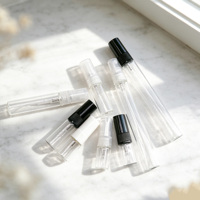 Flacon d'échantillon de parfum 10 ml vide, mini flacon testeur en verre rechargeable, flacon de parfum portable de voyage, vente en gros, logo personnalisé