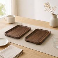 Plateau de service rectangulaire en bois de noyer naturel avec rebord surélevé, plateau de service en bois pour le petit-déjeuner, les desserts, les collations