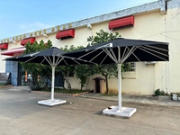 Grand Parapluie Commercial Carré en Aluminium de 5x5m Pliable Imperméable Anti-UV pour Mobilier d'Extérieur Hôtels Cours Parcs