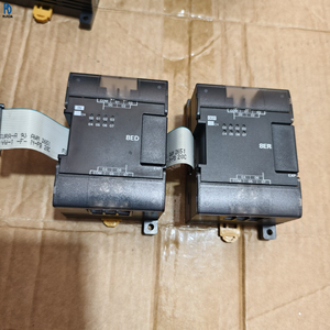 โมดูลขยาย PLC CP1W-8ED ระบบควบคุมอัตโนมัติทางอุตสาหกรรมสำหรับระบบอุปกรณ์โรงงาน จัดส่งโดยตรงจากโรงงาน จัดส่งรวดเร็ว - Product Image 1