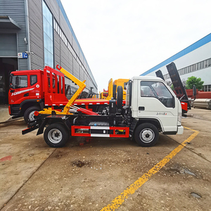 Mini camion poubelle 4CBM FOTON Forland avec bras hydraulique pour ramassage des déchets - Product Image 1
