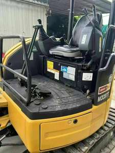 Miniexcavadora Caterpillar Cat303 usada, oruga hidráulica de alto rendimiento con motor central fabricada en Japón - Product Image 5