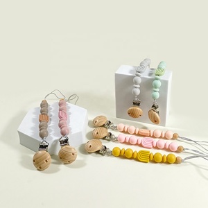 Chaîne de sucette en gros pour bébé, en silicone de qualité alimentaire, sans BPA, sans PVC, avec perles, support de sucette pour bébé facile à saisir - Product Image 2