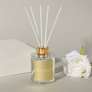Caja de Regalo con Difusor de Aromaterapia Premium de Larga Duración, Botella de Vidrio de 120 ml, Fragancia para Baño, Juego de Difusores de Varillas Personalizado - Product Image 2