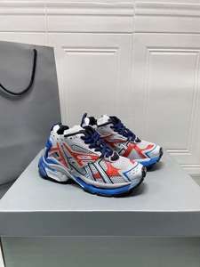 Top-tier Designer Men's Sports Shoes - Luxurious Retro Casual <b>Running</b> Shoes with Breathable Thick Soles <b>for</b> Walking. - Product Image 2