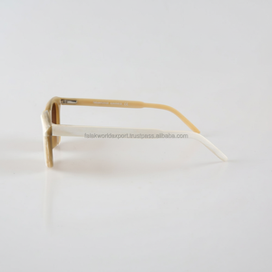 Lunettes en corne de buffle classiques et modernes de marques personnalisées spéciales Premium Lunettes en corne de buffle et de vache bien polies par FWE - Product Image 1