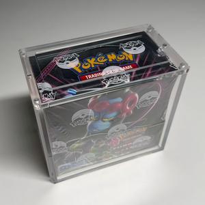 Boîte de protection transparente en acrylique empilable résistante aux UV, durable, édition anglaise, boîte de booster, boîte de présentation de cartes Pokémon PTCG - Product Image 1