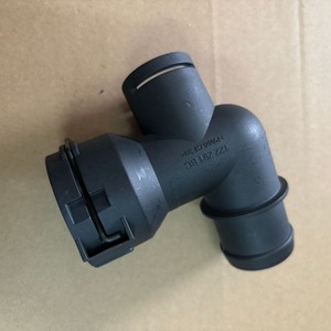 Conector en T para Manguera de Agua de Coche Touran Sagitar 1K0122291BC 90 Grados PA66 Negro - Product Image 4