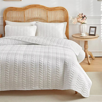 Couvre-lits pour lit Queen, couvre-lits blancs, couvre-lits doux, couvre-lits d'été légers en microfibre, couvre-lits modernes pour toutes les saisons