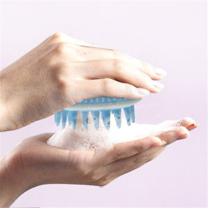 2022ใหม่ที่วางจำหน่ายหัวนวดหนังศีรษะเจริญเติบโตของเส้น<span class=keywords><strong>ผม</strong></span>รังแคแปรงผม Scrubber มือถือนวดหนังศีรษะ<span class=keywords><strong>แชมพู</strong></span>แปรง - Product Image 4