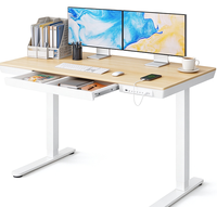 Bureau électrique à 2 pieds en bois clair, réglable en hauteur pour le télétravail