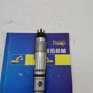Nouvelle buse d'injecteur de carburant pour excavatrice 65.10401-7001C DX300LC DX340 DL08 65-10401-7001C/65104017001C/0445120040 - Product Image 1