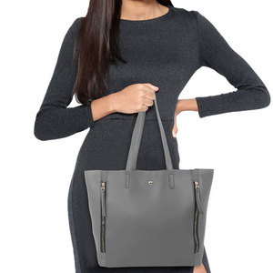 Sac fourre-tout pour femme, sacs à main tendance pour femmes, sacs à bandoulière du Pakistan à prix abordable, sac fourre-tout en vente en ligne à prix raisonnable - Product Image 2