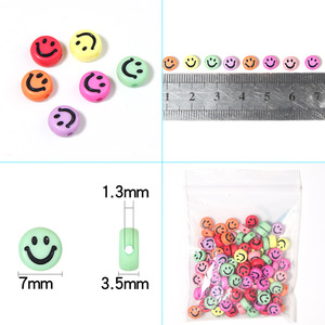 100 unids/bolsa cara de dibujos animados coloridos cuentas acrílicas sueltas Diseño de Sonrisa redonda plana para la fabricación de joyas - Product Image 4