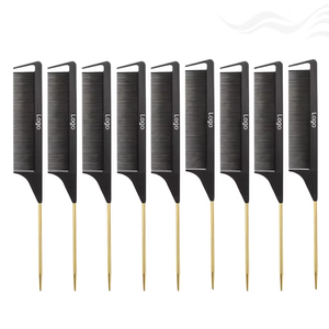 Pettine Professionale in Acciaio Inossidabile Dorato con Logo Personalizzato per Sezionare i Capelli, Ideale per Salone, Styling, Separazione, Cardatura e Mèches - Product Image 2