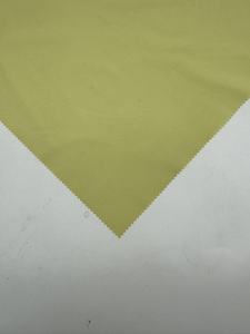 100% Polyester 114gsm Tissu à mémoire imperméable Lot multicolore pour l'extérieur et le vêtement Utiliser le tissu vestimentaire - Product Image 2
