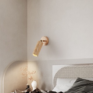 Lámpara de Pared Minimalista Wabi Sabi, Aplique de Madera con Piedra Natural Amarilla para Dormitorio o Pasillo - Product Image 2