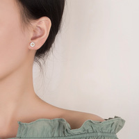 Boucles d'oreilles clous tendance en cuivre motif floral – Cadeau idéal pour femme