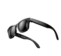 Les écouteurs de lunettes de soleil intelligentes à batterie intégrée de 260mah prennent en charge l'enregistrement et la prise de photos par IA charge magnétique W600 lunettes intelligentes