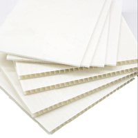 2mm-8mm 1220x2440 4 'x 8' Pp Flexible Corflute Panneau Plastique Ondulé Feuilles Plastique Plaque Creuse Couleur Personnalisation