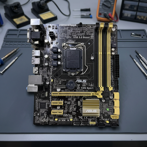 Carte mère de bureau Intel B85M Small Board DDR3 32 Go de RAM LGA 1151 avec ports VGA/DVI, neuve - Product Image 2