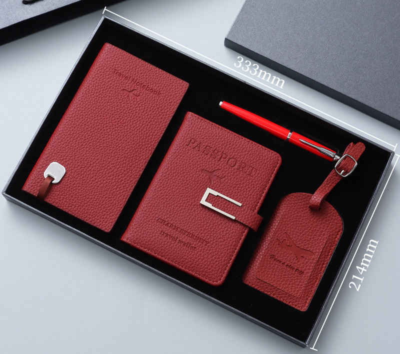 Set di scatole regalo rosse