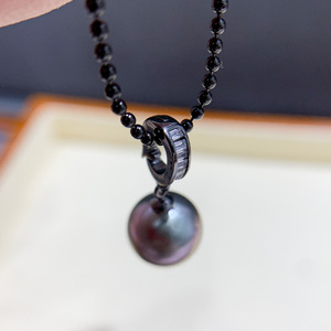 อุปกรณ์ทำเครื่องประดับเงินแท้ S925 สำหรับไข่มุก DIY ตัวเรือนเปล่าสีดำ พร้อมห่วงสำหรับไข่มุกทรงกลมขนาด 10-13 มม. รุ่น 31055 - Product Image 1