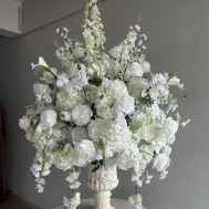 T-FT005 Bon prix, haute qualité, centre de table floral bleu, fleurs artificielles en soie, boule florale de 60 cm pour la décoration de mariage