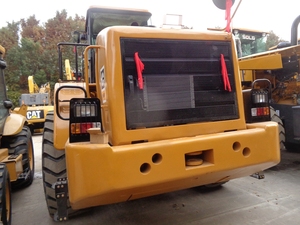 Chargeuse sur pneus CAT 966H d'occasion à prix avantageux, 6 tonnes, modèle 2024, avec moteur CAT C11, chargeuse frontale à vendre - Product Image 3