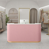 Comptoir de réception moderne de luxe en bois pour institut de beauté, réglable en hauteur, avec joint sans soudure, idéal pour salon de manucure ou bar à domicile