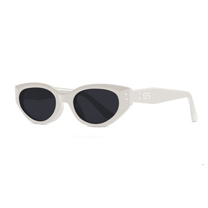 Chine Usine <span class=keywords><strong>Pas</strong></span> <span class=keywords><strong>Cher</strong></span> Classique Sports Logo Personnalisé Hommes <span class=keywords><strong>Lunettes</strong></span> <span class=keywords><strong>De</strong></span> <span class=keywords><strong>Soleil</strong></span> Carrées Mode Uv 400 <span class=keywords><strong>Lunettes</strong></span> <span class=keywords><strong>De</strong></span> <span class=keywords><strong>Soleil</strong></span> <span class=keywords><strong>Polarisées</strong></span> - Product Image 3