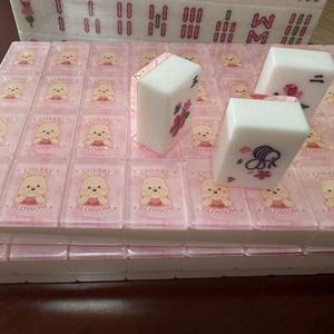 مجموعة ماجونغ أمريكية حديثة من البلاستيك مع شعار مخصص وتصميم صديق للبيئة وأنماط متنوعة وهيكل مزدوج الطبقات - Product Image 3