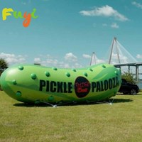 Ballon gonflable géant en forme de cornichon pour festival et événement sportif de course