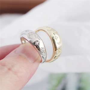 แหวนเงินแท้ ROXI S925 รูปดาวและพระจันทร์ประดับเพชร ดีไซน์เปิดวง 18k ทอง สำหรับผู้หญิงและเด็กผู้หญิง - Product Image 4