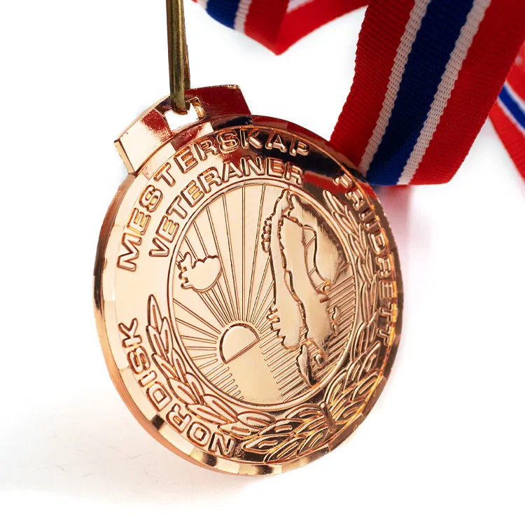 3D รางวัลเหรียญทองมาราธอนวิ่งโลหะกีฬาเหรียญทองที่กำหนดเองด้วยเชือกเส้นเล็กริบบิ้น
