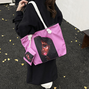 Nouveau <span class=keywords><strong>Sac</strong></span> Fourre-tout Femme 2026 Transfrontalier Imprimé Grande Capacité <span class=keywords><strong>Sac</strong></span> de <span class=keywords><strong>Plage</strong></span> en Nylon avec <span class=keywords><strong>Fermeture</strong></span> Éclair <span class=keywords><strong>Sac</strong></span> à Bandoulière Moyen - Product Image 2