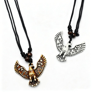 Halskette mit geflügeltem Adler-Anhänger aus Harz, schwarzes geflochtenes Seil, Schmuck für Männer und Frauen, Großhandel - Product Image 3