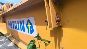 Grúa <span class=keywords><strong>Torre</strong></span> de Construcción Usada MC320A K12 con Motor, Engranaje y Bomba, Capacidad de Elevación de 12t, Pluma de 70M, Alta Eficiencia, Modelo 2019 - Product Image 6