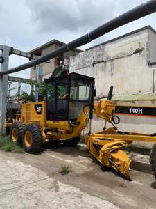 รถเกรดเดอร์มือสองญี่ปุ่นแท้ 14 ตัน ยี่ห้อ CAT รุ่น 140k 140h 140G Caterpillar สภาพดี - Product Image 2