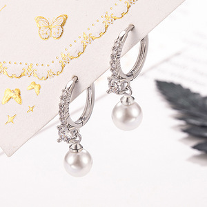 Aretes Largos de Plata 925 Certificada, Estilo Chandelier, con Diseño de Cereza, Pendientes Vintage - Product Image 1