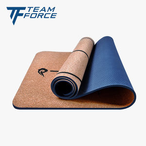 Dayanıklı logolu TPE malzemeden yapılmış özelleştirilebilir mantar + TPE Yoga matı 0.4cm kalınlık - Product Image 2