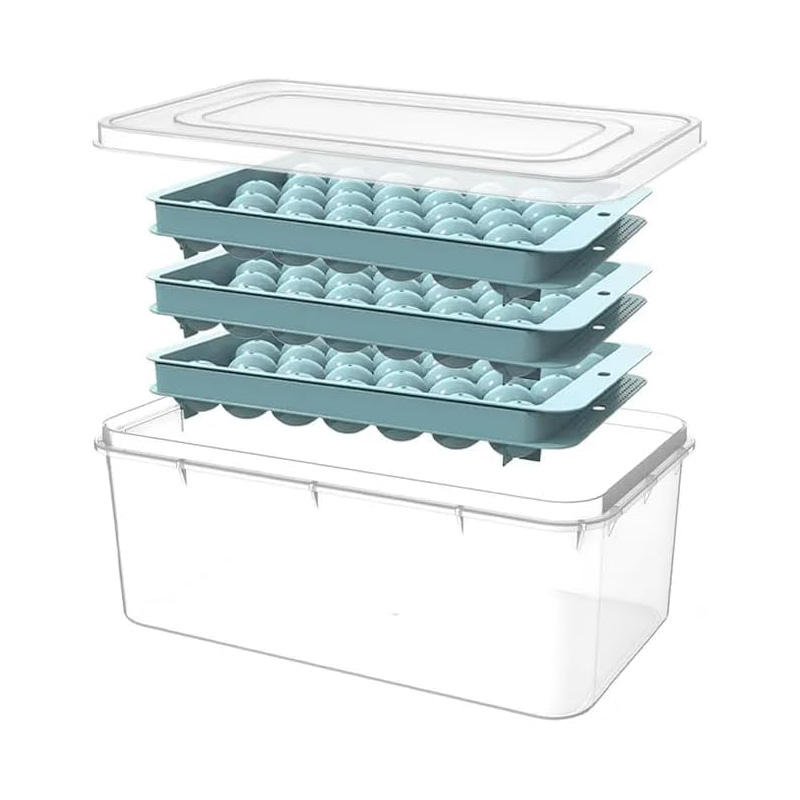 3 bac à glace et 1 cuillère à glace et 1 pince et 1 bac