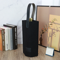 Vente en gros Porte-bière portable en feutre Sac fourre-tout personnalisé pour le vin rouge pour les fêtes Camping Divertissement en plein air