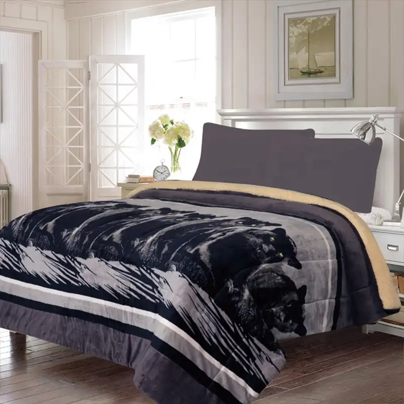 เตียงที่กำหนดเองสีเบจเชอร์ปาผ้าพันคอเสือดาวพิมพ์ผ้าห่มชุดเครื่องนอนผ้าคลุมเตียงชุดหรูหรา