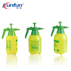 بخاخ حدائق بلاستيكي سعة 1.5 لتر مع فوهة قابلة للتعديل وشعار مخصص ومضخة يدوية - Product Image 3