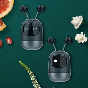 Clip Aromatizante para Coche con Forma de Robot, Aroma Duradero a Fresia y Pera, Ambientador para Ventilación de Aire Acondicionado, Elegante - Product Image 1
