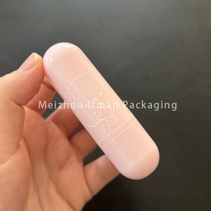 ISMAN Luxe 3.5g Capsulevormige Lipbalsem Tube Schattig Cartoonpatroon Roze Geel Groen Blauw Lipstick Verpakking Privélabel Groothandel - Product Image 4